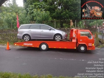 Jasa Derek Towing Mobil Jogja | Jasa Angkut Jogja | Jasa Pengiriman Mobil Jogja